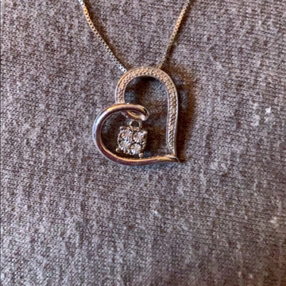 Kay’s Heart Necklace